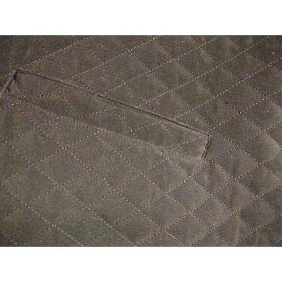 Sport Haley Women's Black Quilted Vest with zipper and pockets Size Large - Picture 9 of 10